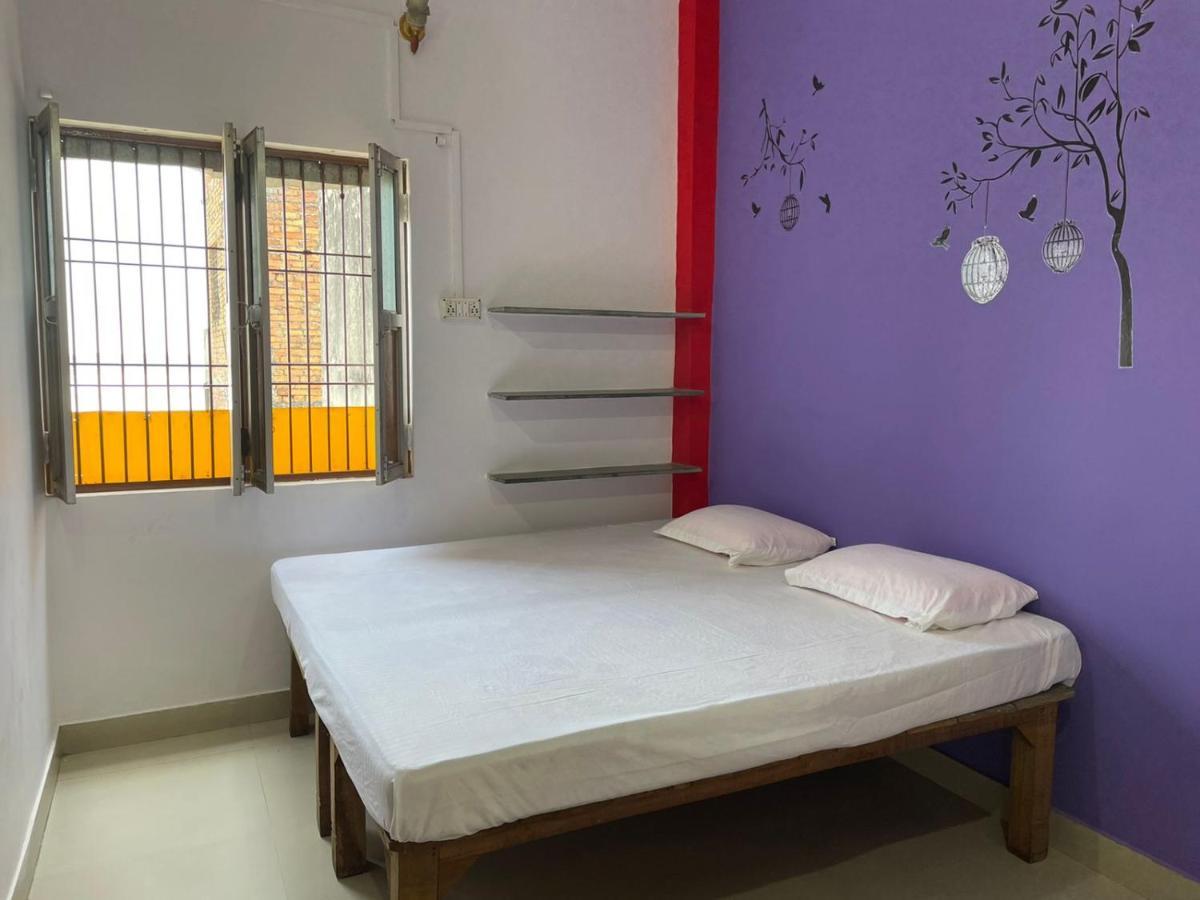 Indra Paying Guest House Waranasi Zewnętrze zdjęcie
